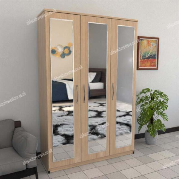 Oak 3 Door Wardrobe With 3 Mirrors