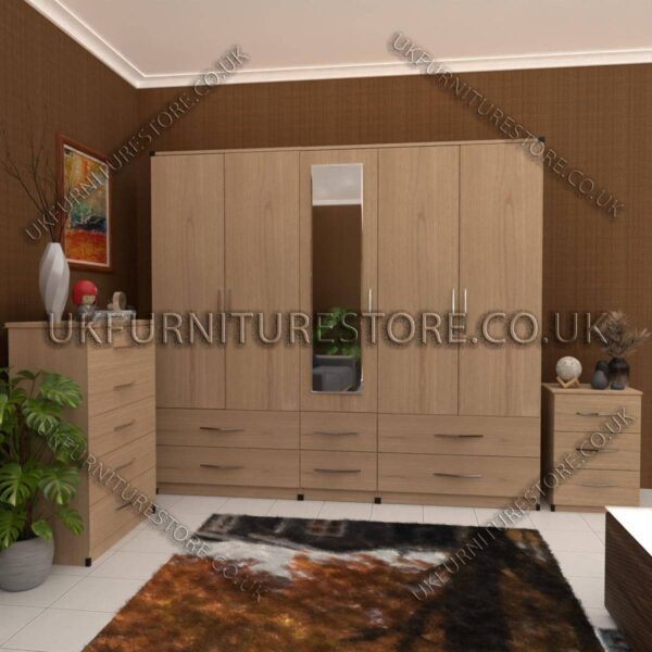 Oak 5 Door Wardrobe With Mirror and Bottom Drawer