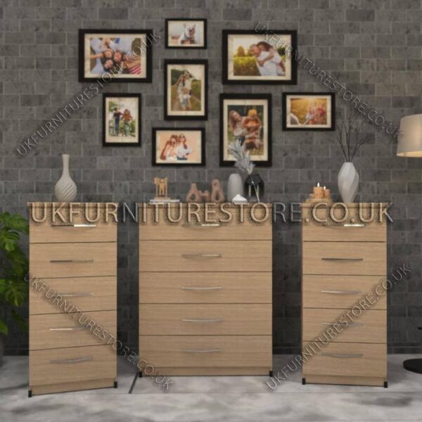 Oak 5 Drawers Chest Drawers and 5 Drawers Bedside Cabinets